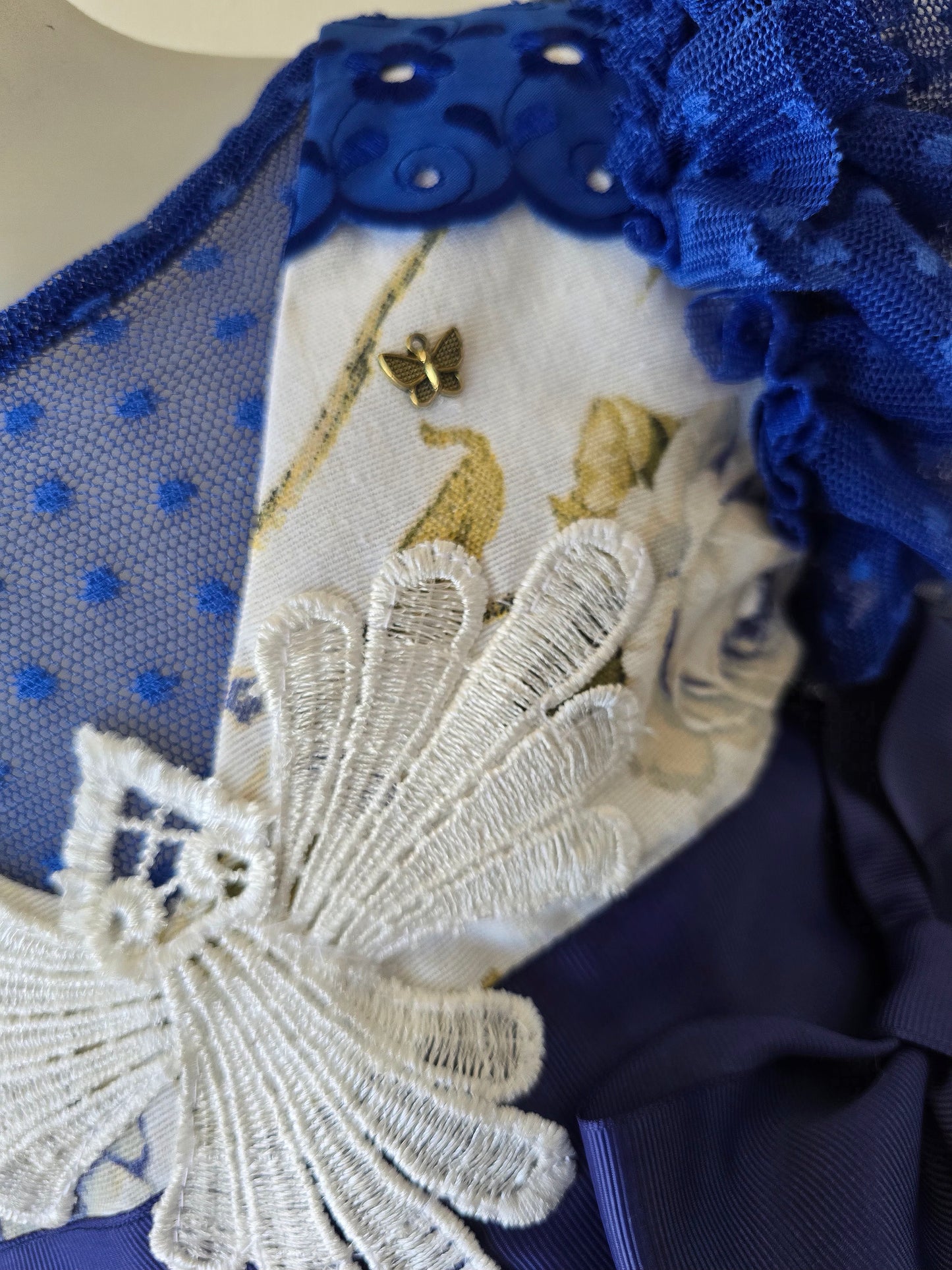 VESTIDO AZUL DE AZULEJO - Alta Costura Infantil