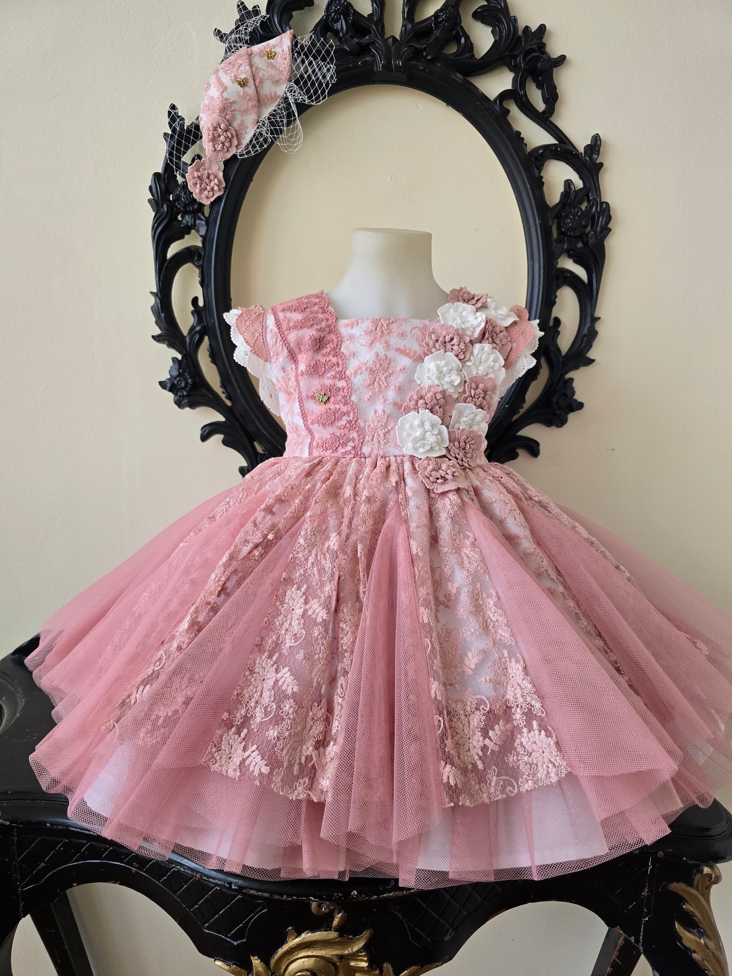 VESTIDO JARDIN DE NÁCAR – Alta Costura Infantil