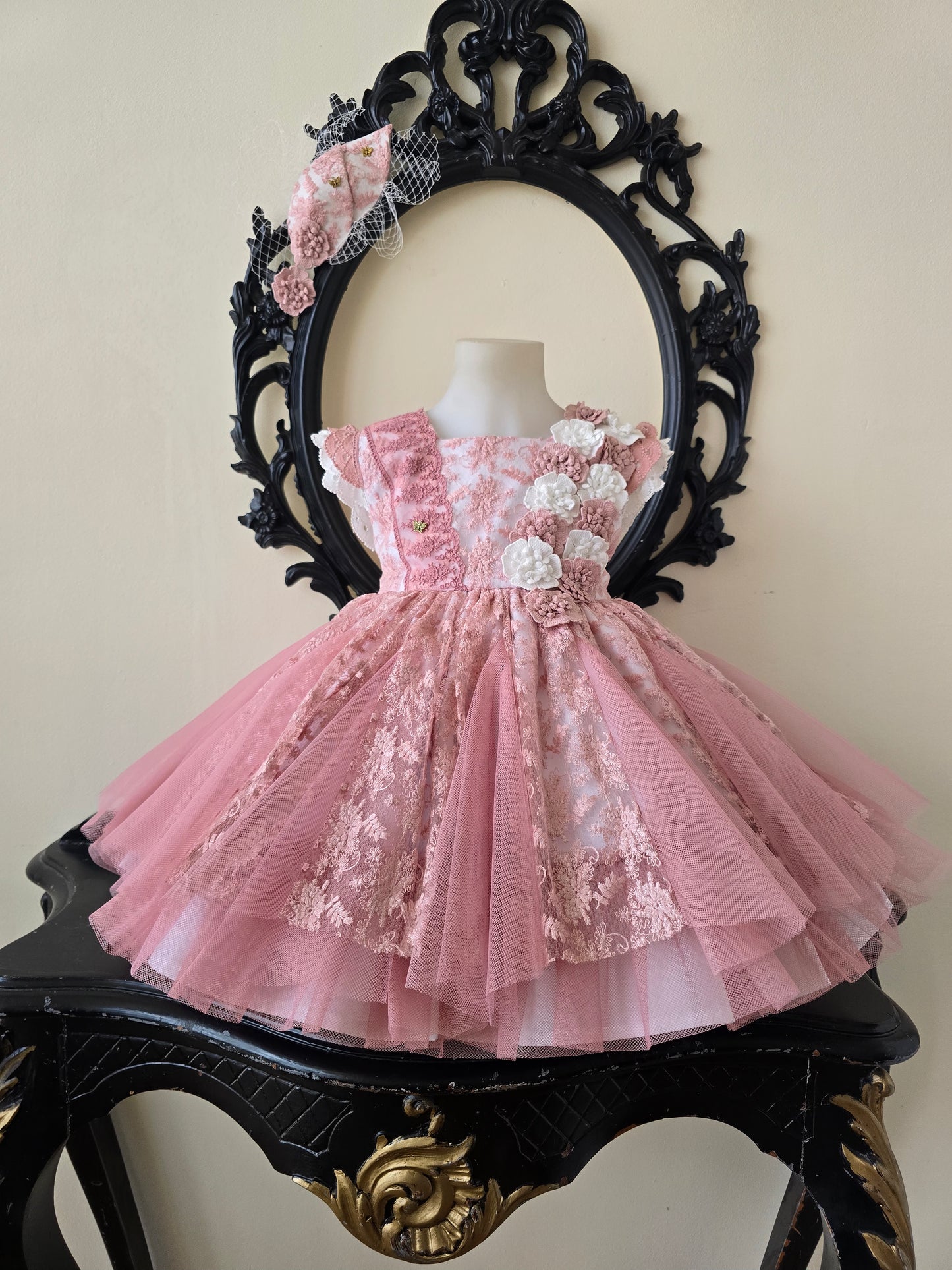 VESTIDO JARDIN DE NÁCAR – Alta Costura Infantil