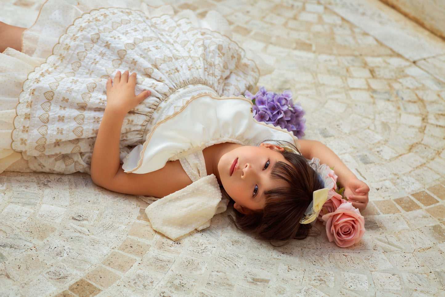 VESTIDO ARENA DE MARFIL - Alta Costura Infantil