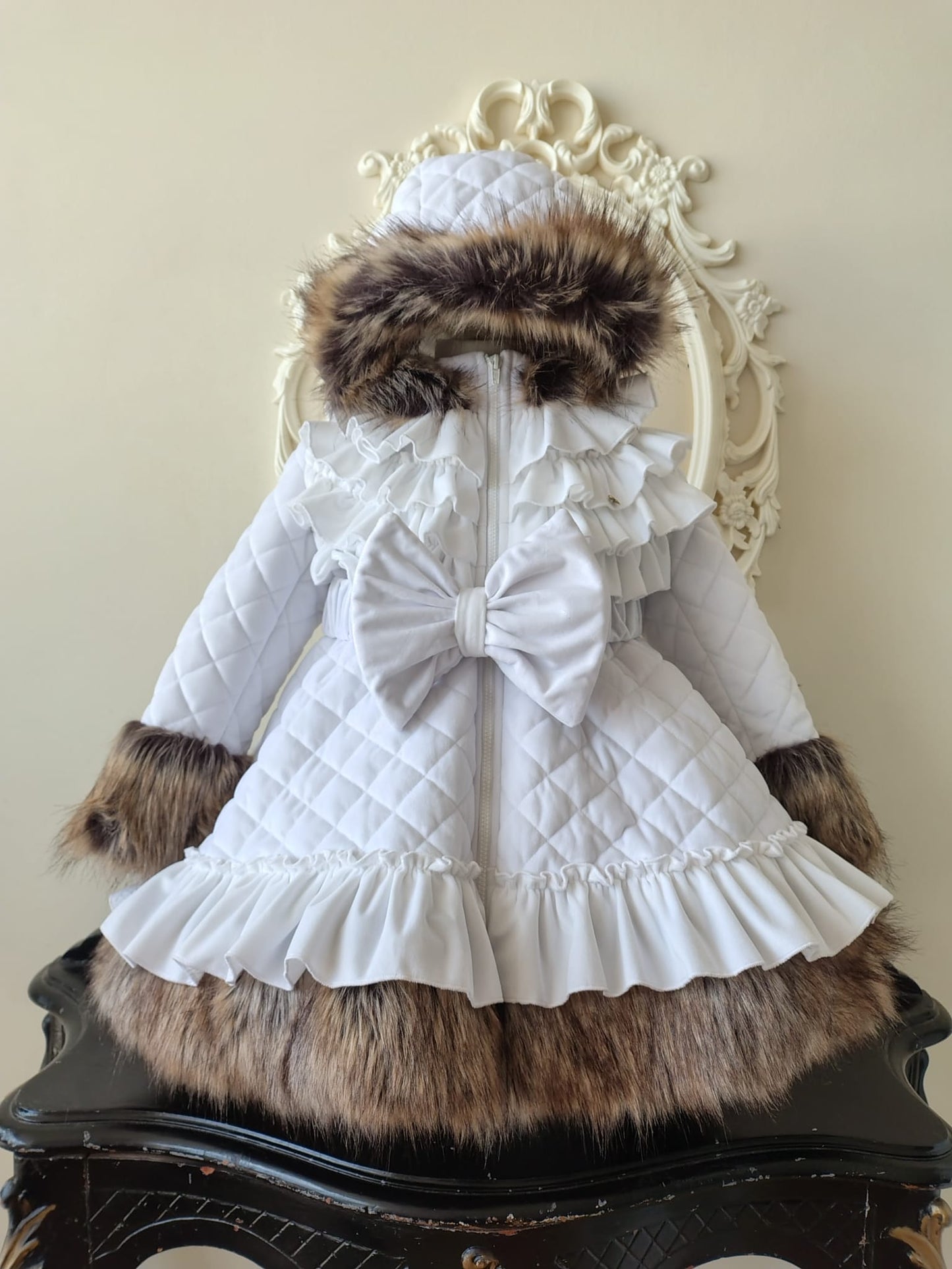 ABRIGO HEIRLOOM BLANCO